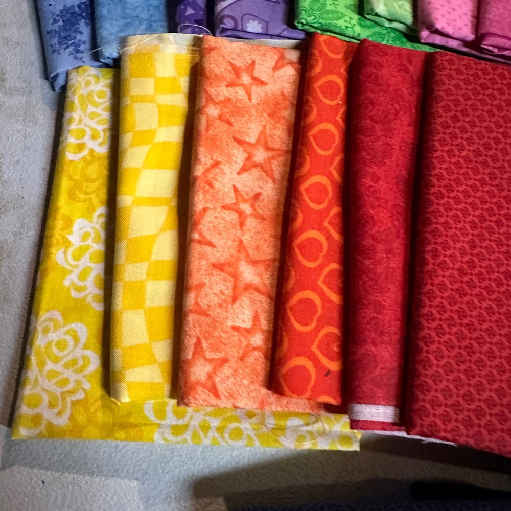 Quilting Cotton Fabric Bundle 14 Fat Quarters & 1/2 Yard cuts each navy Blue - Picture 6 of 9